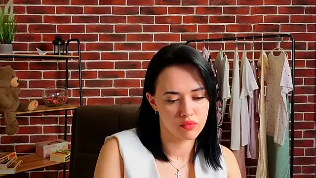 FrancessGonzalez webcam