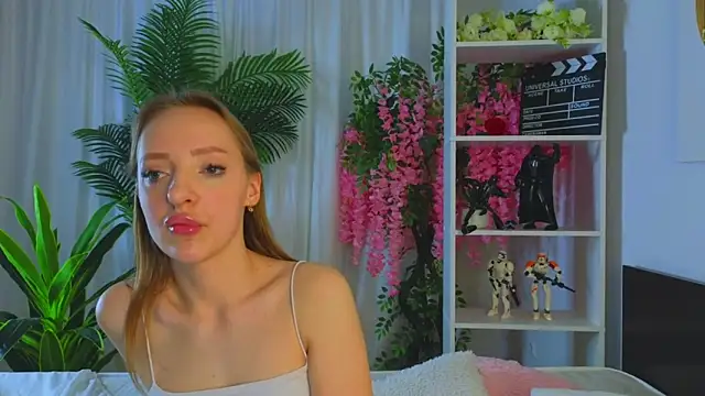 GertrudeWilson webcam