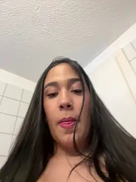 WHAAATTTTTTTTTT webcam