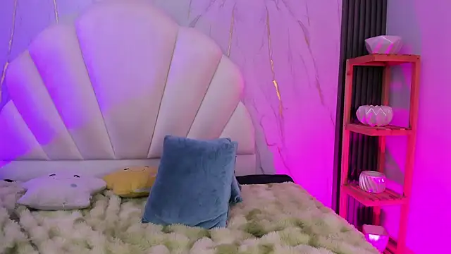 AliiceWonderland_ webcam