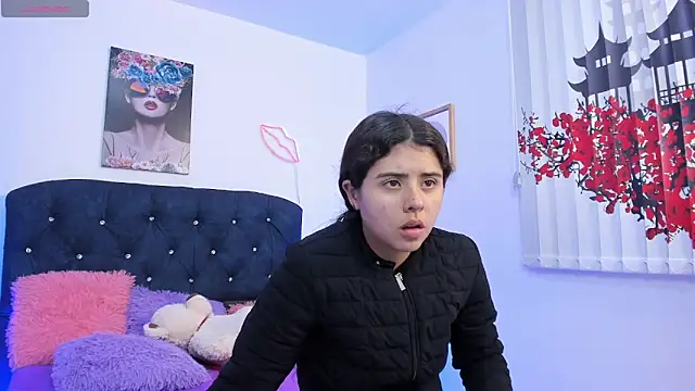 valeria_and_zoe webcam