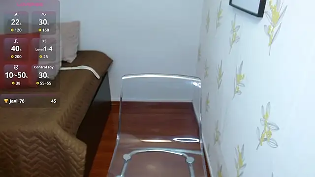 Laia_white webcam