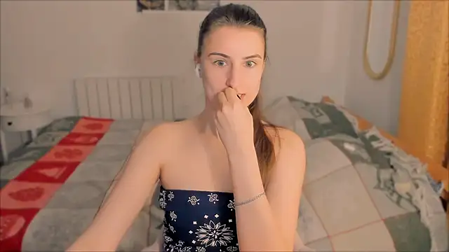 PumpkinCutiePie webcam