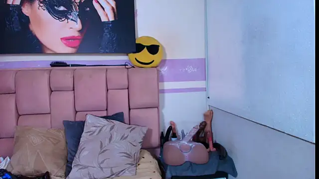 RoxetteMature webcam