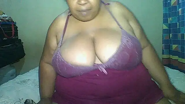 9voluptiustits webcam