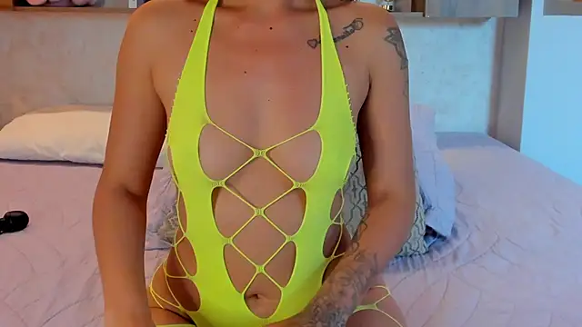 Emilly_Beaumont webcam