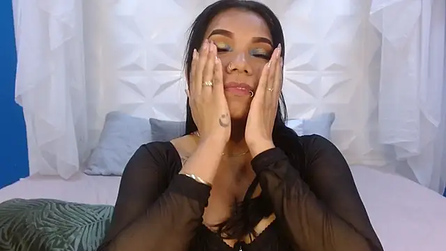 Elizabeth_Suan_ webcam