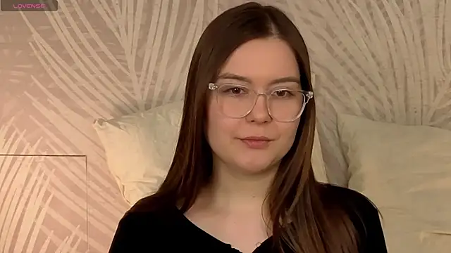 GoldenLuxuryGirl webcam