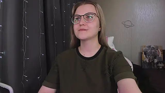 MissBrightShine webcam