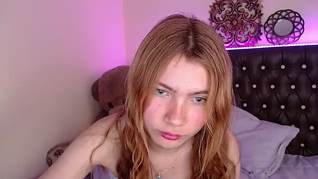 Celeste__London webcam