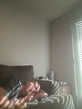 yourMasterisBored webcam