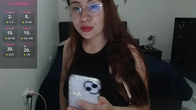 megan_hot_v - Megan_Hot_v's free webcam