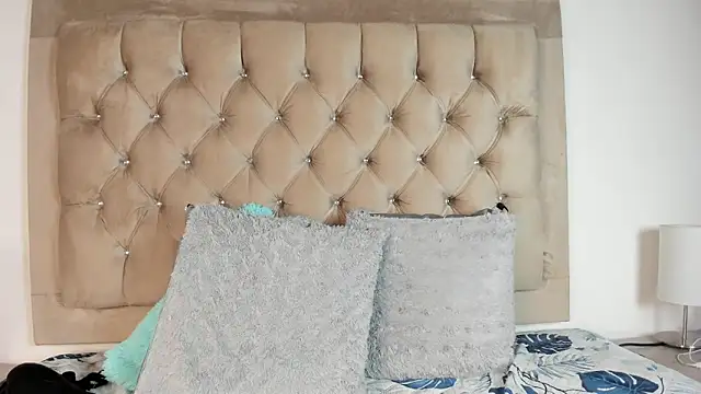 Emily_Castano webcam