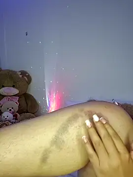 foxylisaflores - Foxylisaflores's free webcam