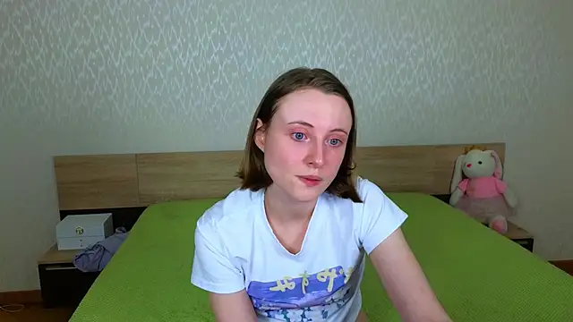 Cowell_Adelina webcam