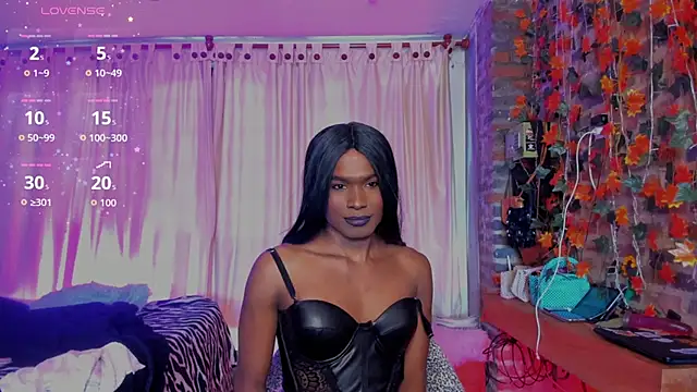 LaGoldenBitch webcam