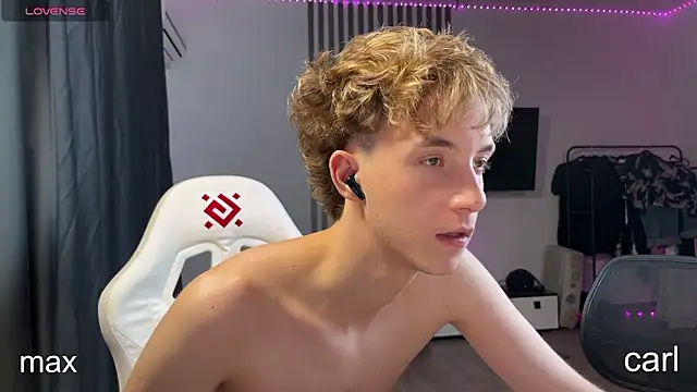 Hunks_bromance webcam