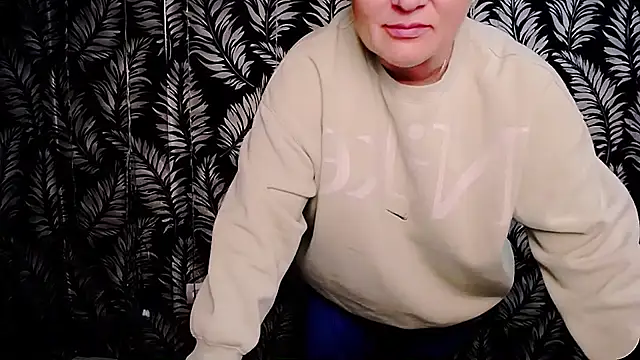 Olivia_playful webcam