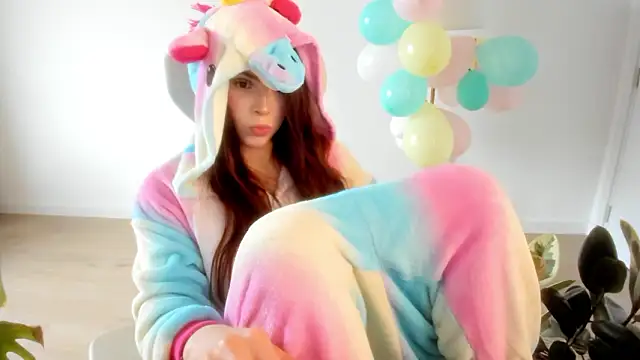 stacyluxxe webcam stripchat model stream image