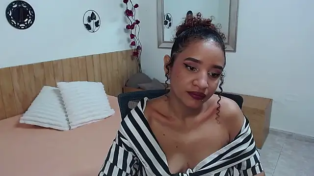 Alice_Grinnerk webcam