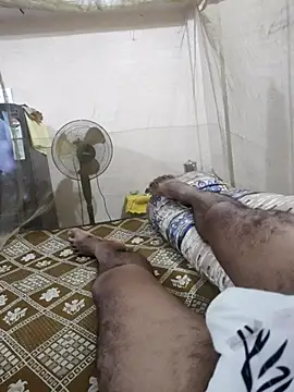 PIG_FUCKER_DADDY webcam