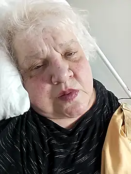 HapinessLovee webcam