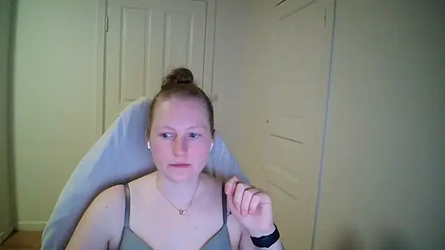 Girlnina-1995 webcam