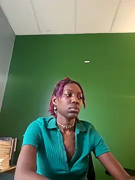 oliviaprettypussy webcam