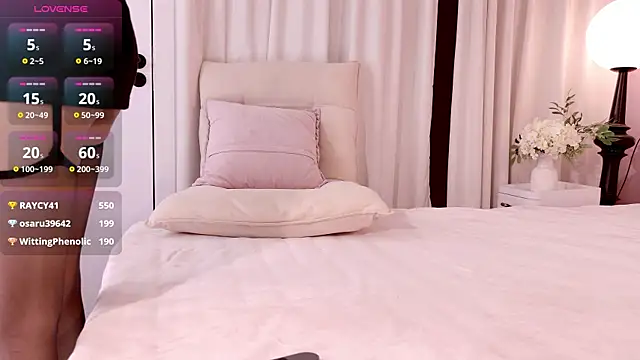 美女honey113在线直播