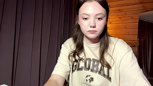 lenlen_solen - LenLen_Solen's free webcam - UK Sex Cams