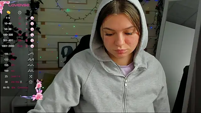 Josephine_Kiss webcam