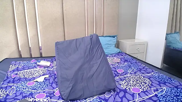 violet_angel13 webcam