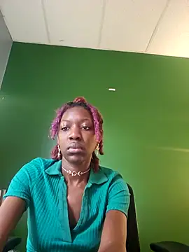 oliviaprettypussy webcam