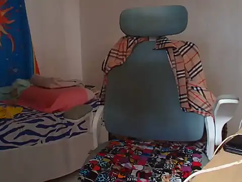 sassa_69 - Sassa_69's free webcam - UK Sex Cams