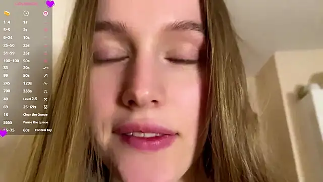 Viktoria_Vibes webcam