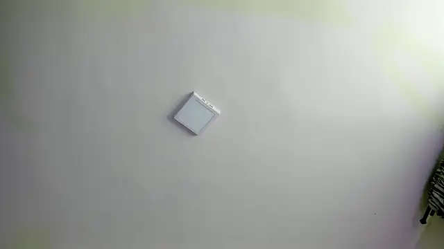 lele_669 (F young) - Naked