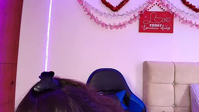 dulce_mariaa___ webcam