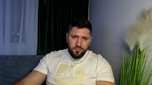 Gold_Alpha_Boy webcam