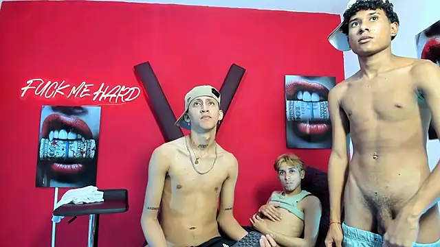 AVENGER_GUYS1 webcam