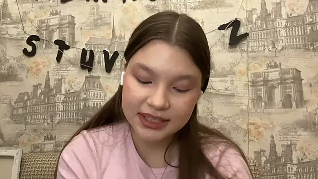 leonidavoter - LeonidaVoter's free webcam - UK Sex Cams