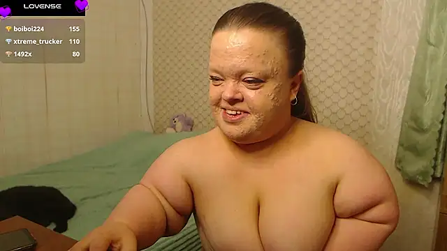 Janiffer_MiMi webcam