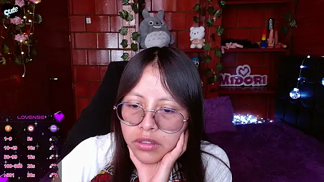 MidoriQuiinn webcam