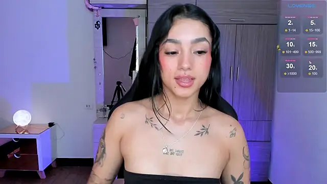 Lizzie_corner_v webcam