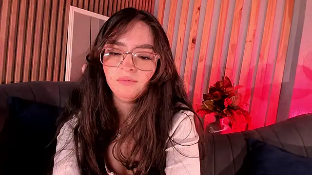 Eva_Macalliter webcam