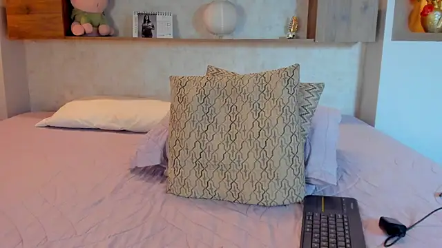 Emilly_Beaumont webcam