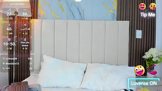 Victoria_Guzman webcam