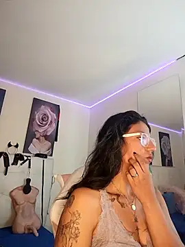 video chat SamathaMay