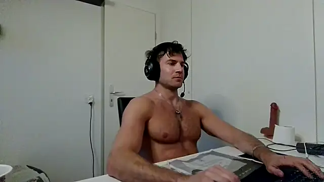 alpha-hunk webcam