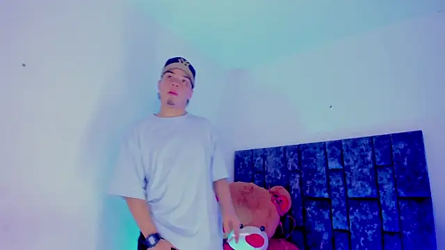 angels_trans_23x webcam