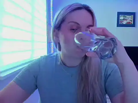 Live webcam of callme_iva